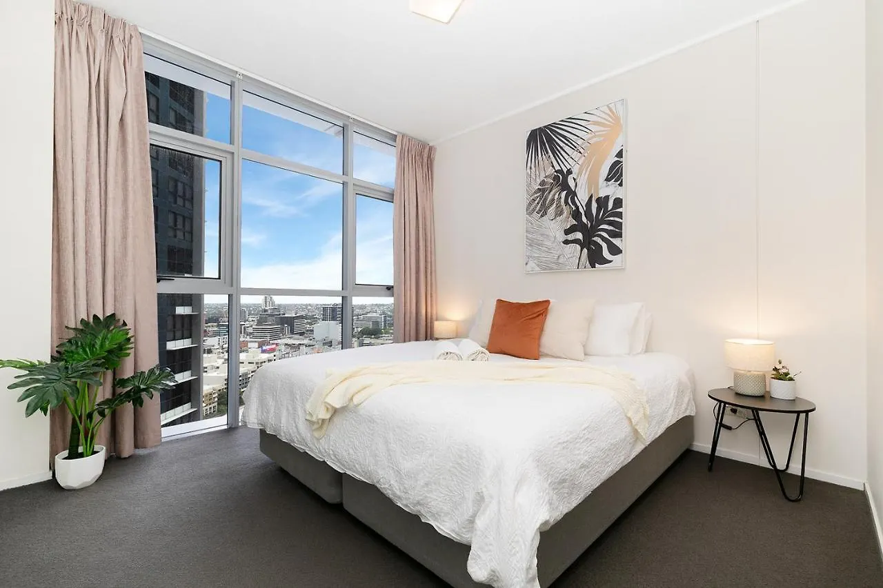 Amazing River View - 3 Bedroom Apartment - Brisbane Cbd - Netflix - Fast Wifi - Carpark